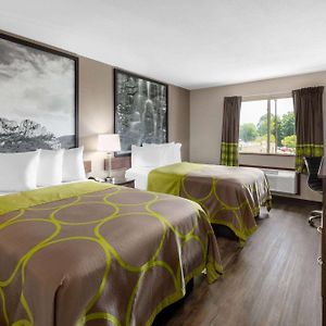 2 Double Beds Non-Smoking